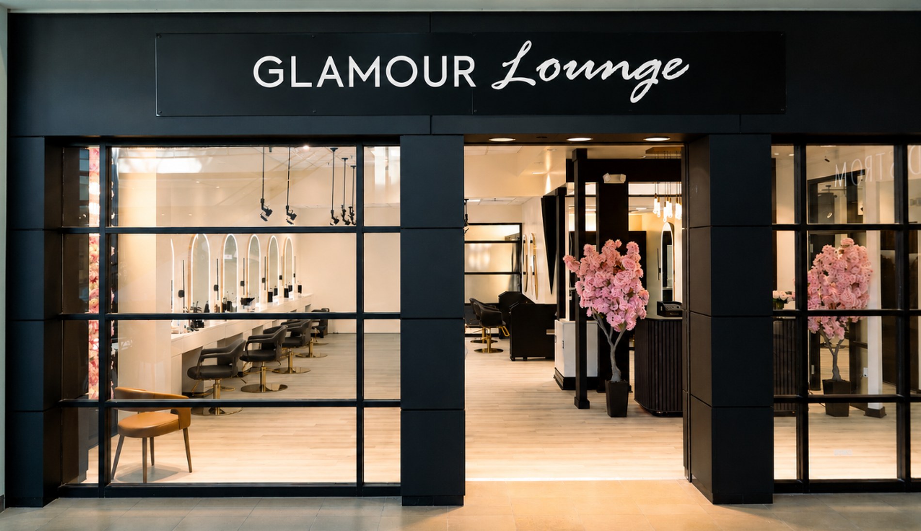 Glamour Lounge storefront inside The Mall in Columbia, MD